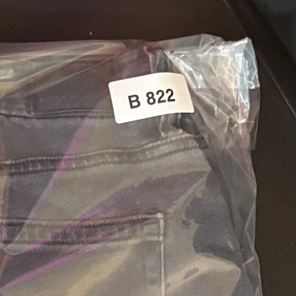 American Eagle Outfitters Womens Jeans Black Gray Size 12 Long Curvy Mom Jean - Picture 9 of 9